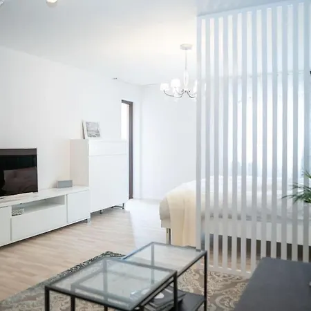La Vie Moderne Apartment *